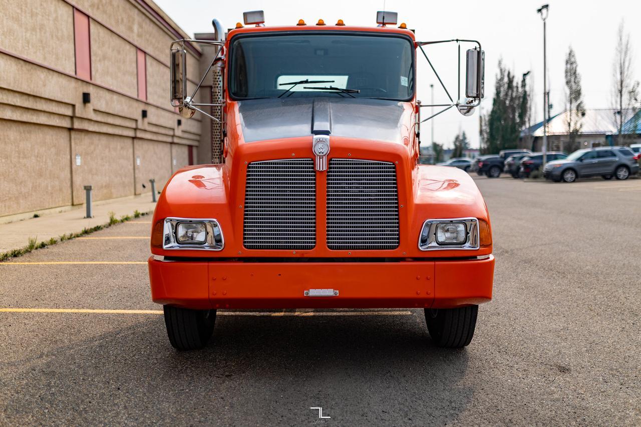 1999 Kenworth T300 Daycab & Chassis Diesel Red Deer AB
