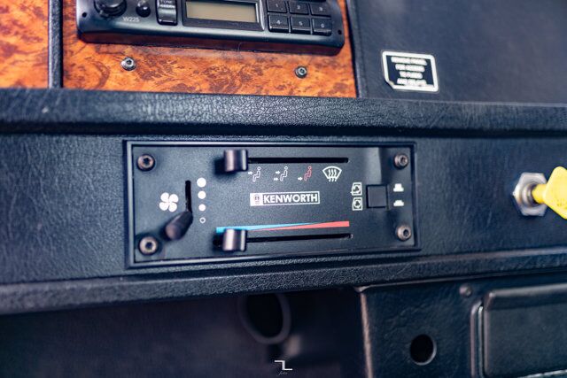 1999 Kenworth T300 Daycab & Chassis Diesel Red Deer AB