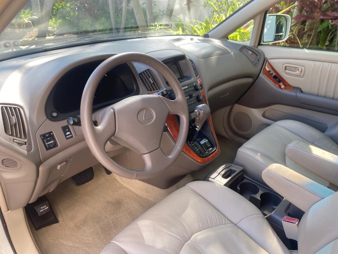 1999 Lexus RX 300 Luxury SUV LOW MILES 62,417 1 OWNER Pompano Beach FL
