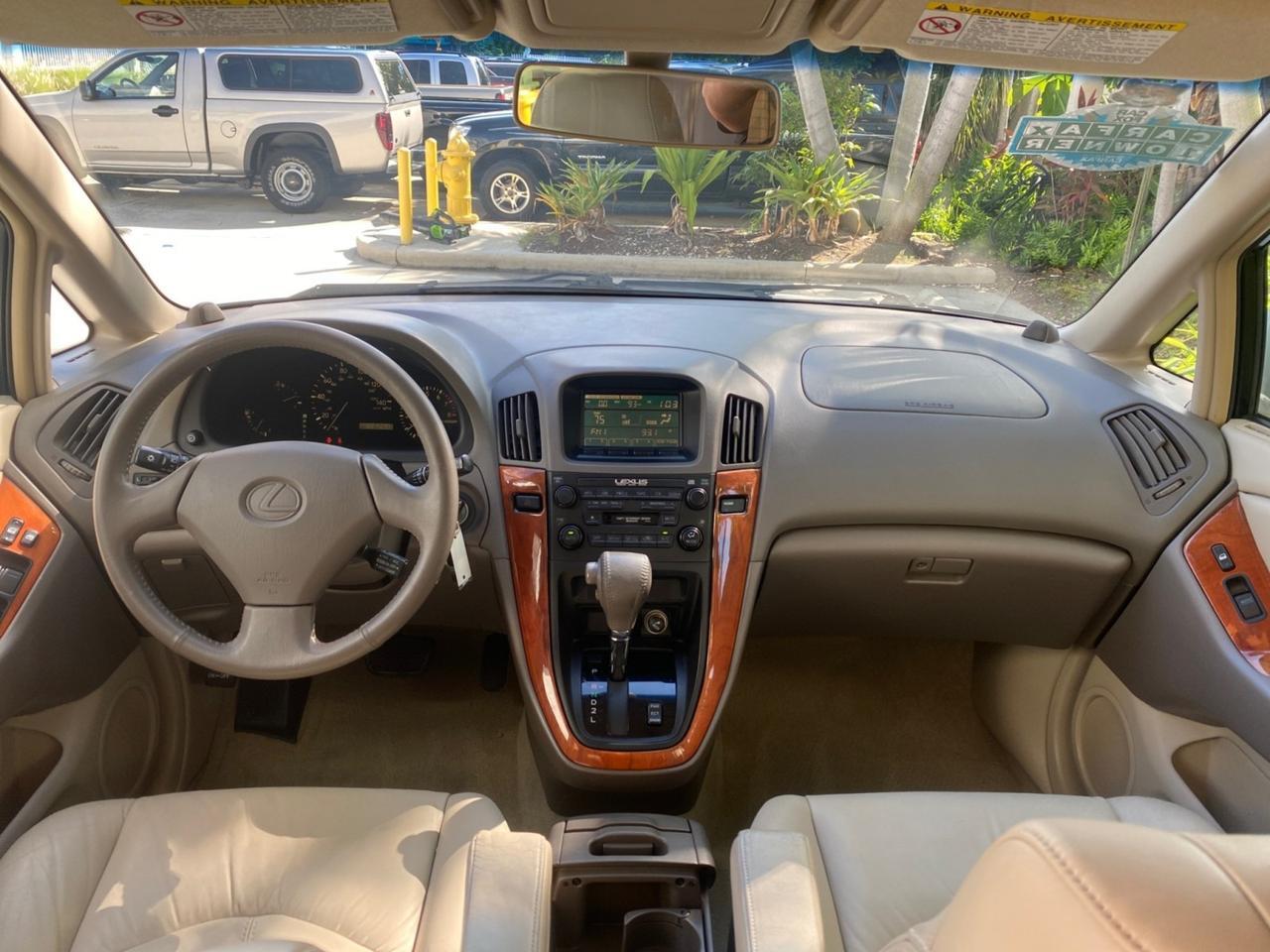 1999 Lexus RX 300 Luxury SUV LOW MILES 62,417 1 OWNER Pompano Beach FL