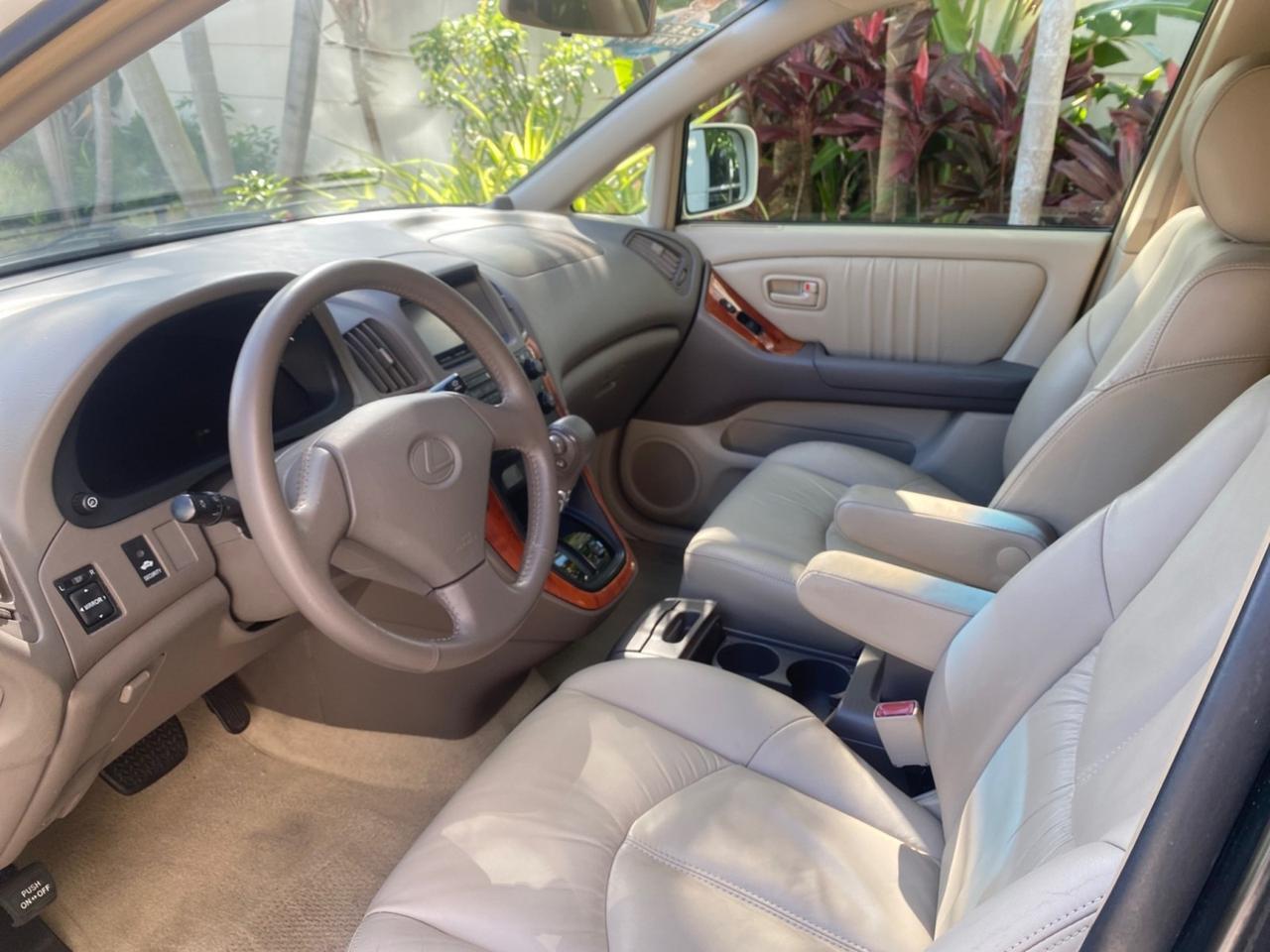 1999 Lexus RX 300 Luxury SUV LOW MILES 62,417 1 OWNER Pompano Beach FL