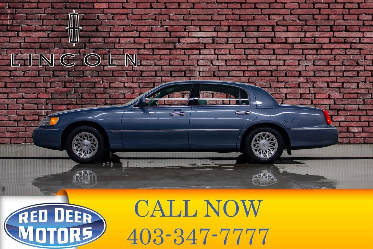 1999 Lincoln Town Car Signature Leather Heated Seats