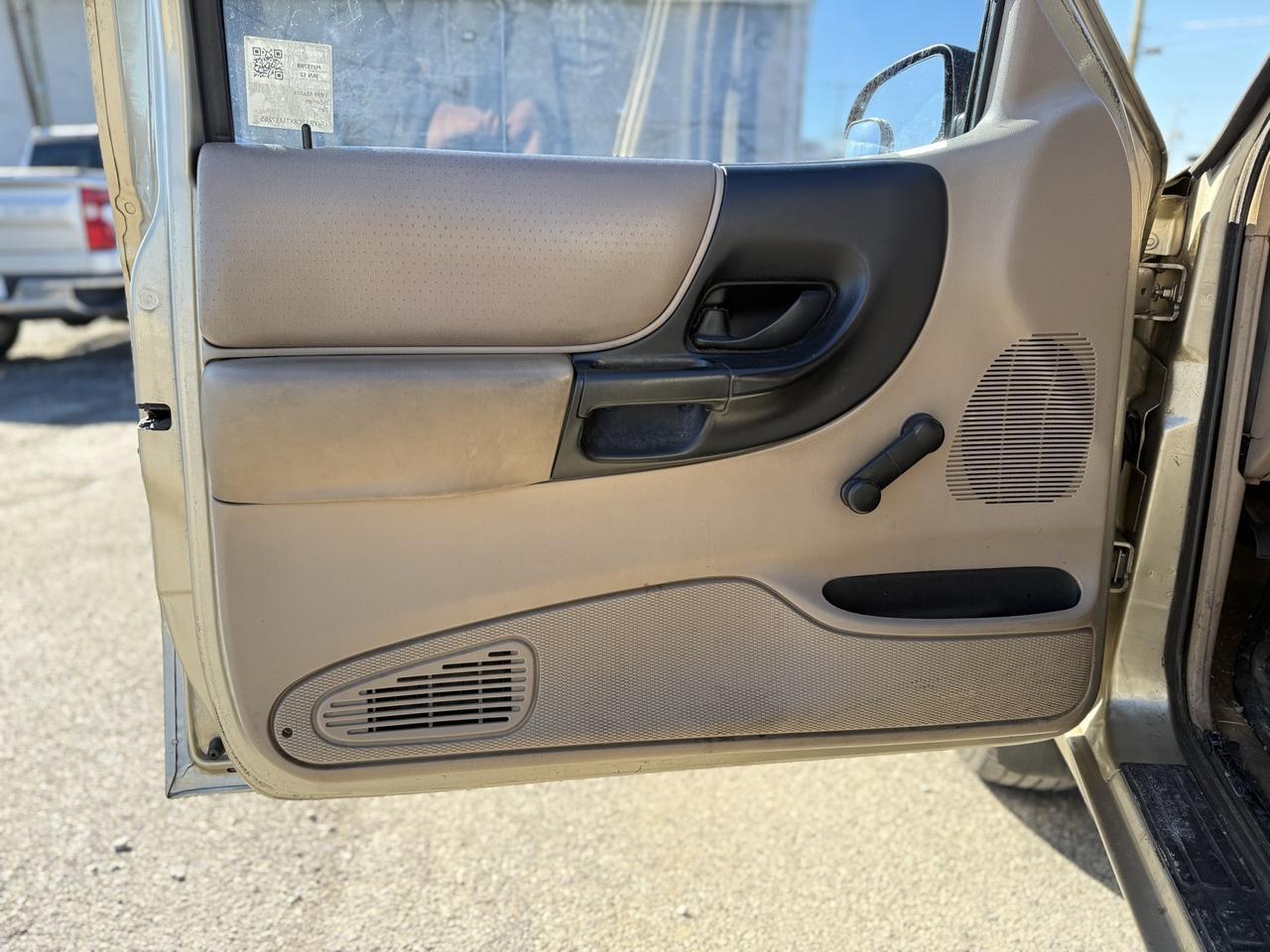 1999 MAZDA B2500 TL Crestwood KY