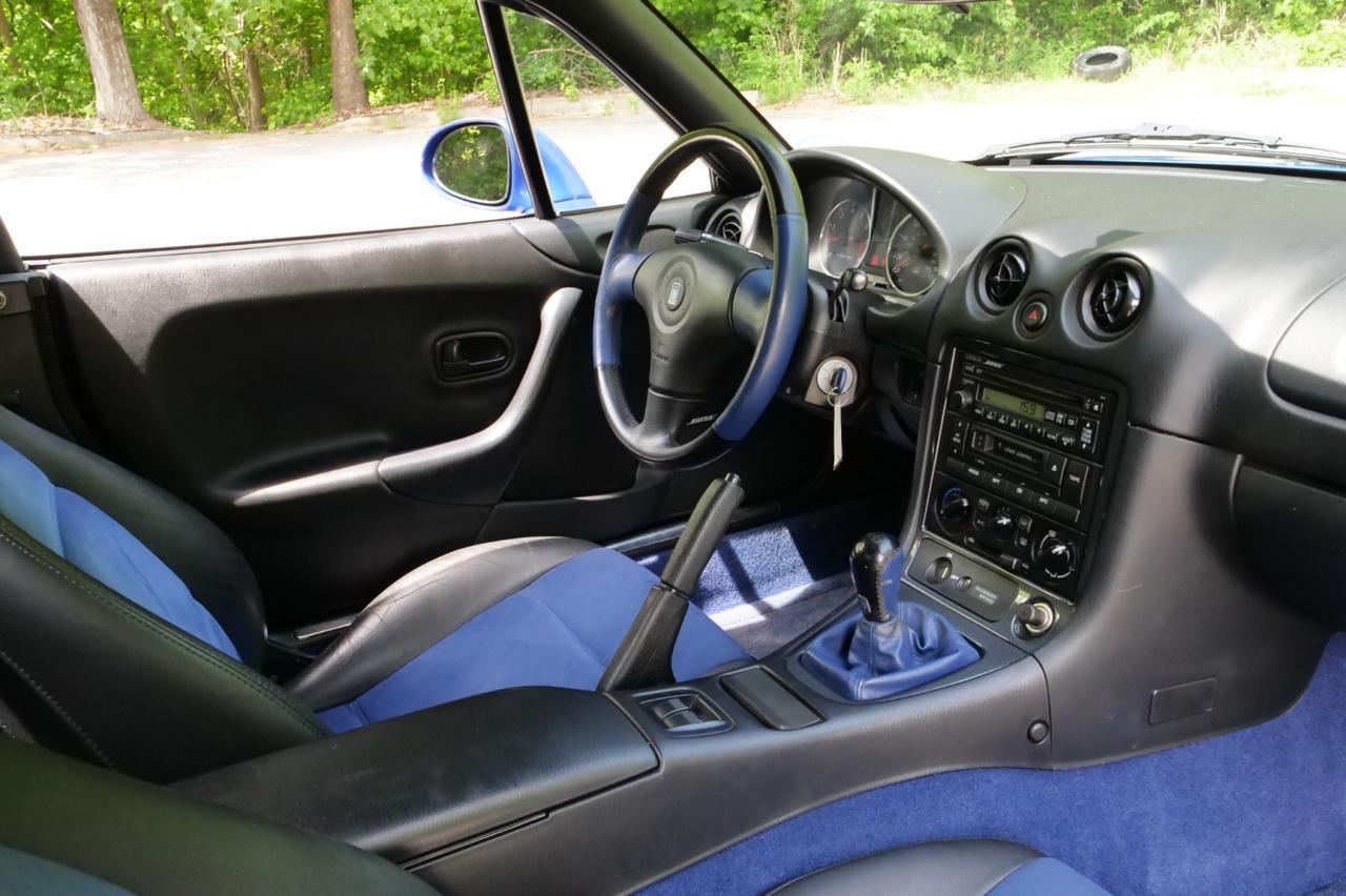 1999 Mazda MX-5 Miata 10th Anniversary Edition / Manual / Hard And Soft Tops! Lincolnton NC