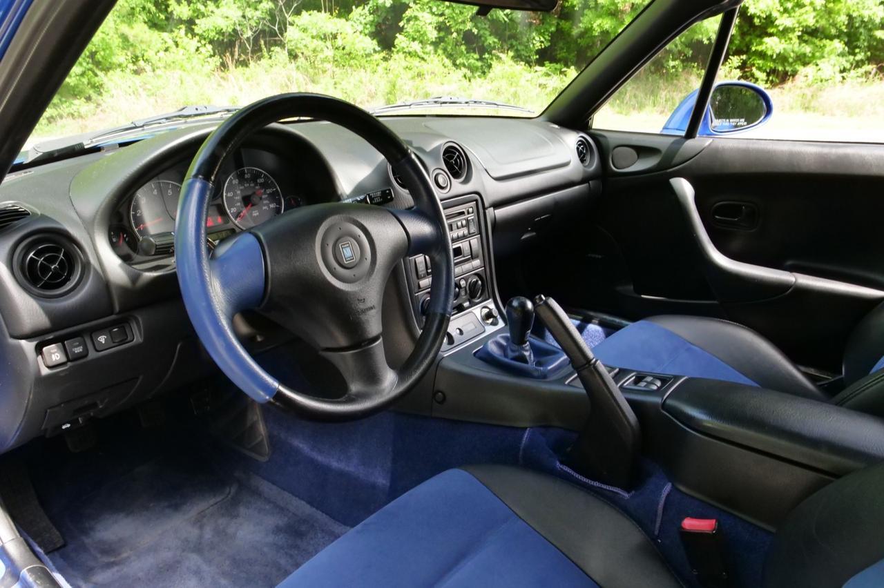 1999 Mazda MX-5 Miata 10th Anniversary Edition / Manual / Hard And Soft Tops! Lincolnton NC