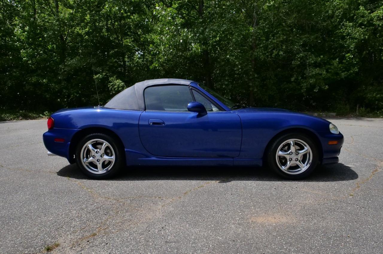 1999 Mazda MX-5 Miata 10th Anniversary Edition / Manual / Hard And Soft Tops! Lincolnton NC