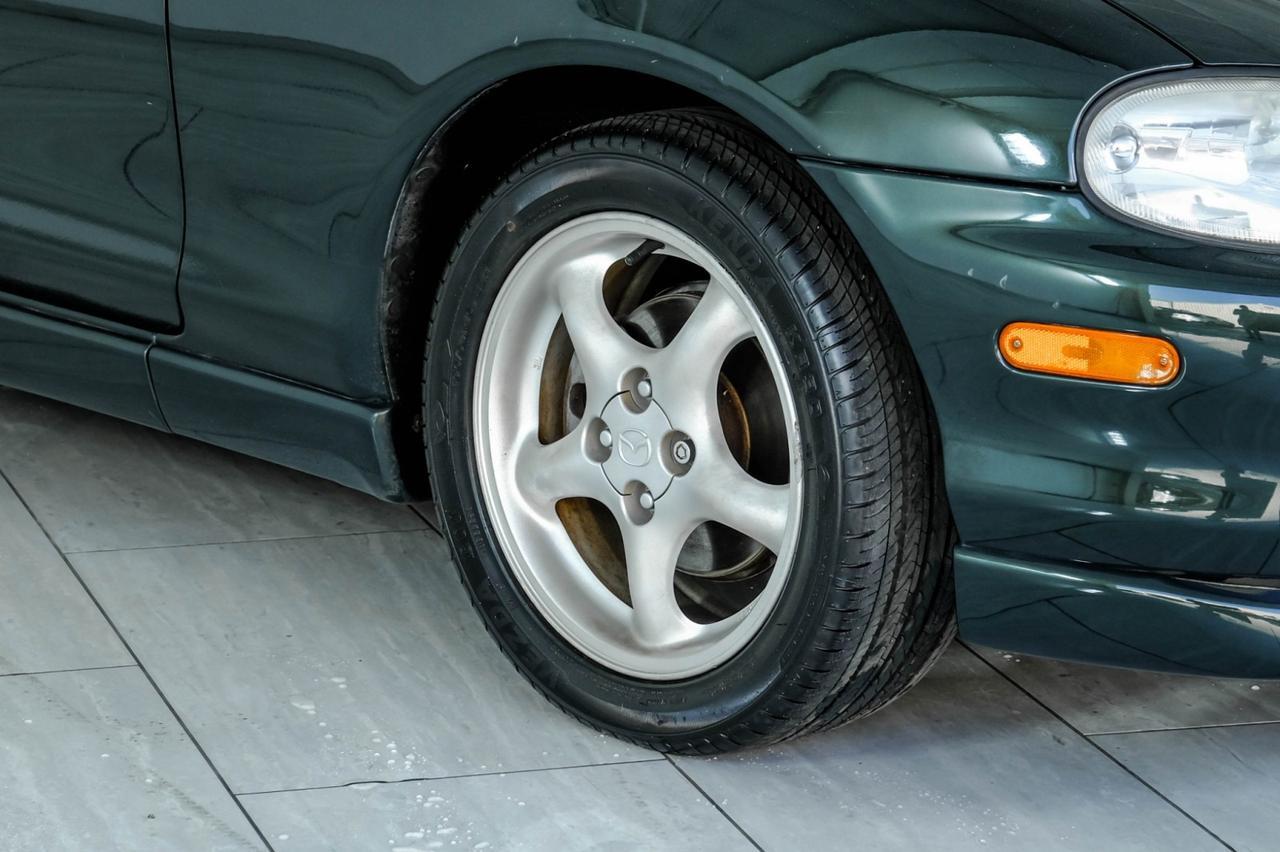 1999 Mazda MX-5 Miata LEATHER SEATS BOSE SOUND CRUISE CONTROL POWER EQUIPMENT LEATHER STEERING WHEEL Carrollton TX