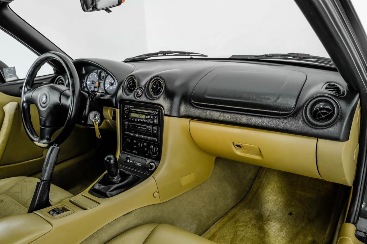 1999 Mazda MX-5 Miata LEATHER SEATS BOSE SOUND CRUISE CONTROL POWER EQUIPMENT LEATHER STEERING WHEEL Carrollton TX