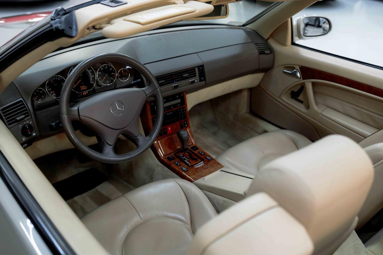 1999 Mercedes-Benz SL500