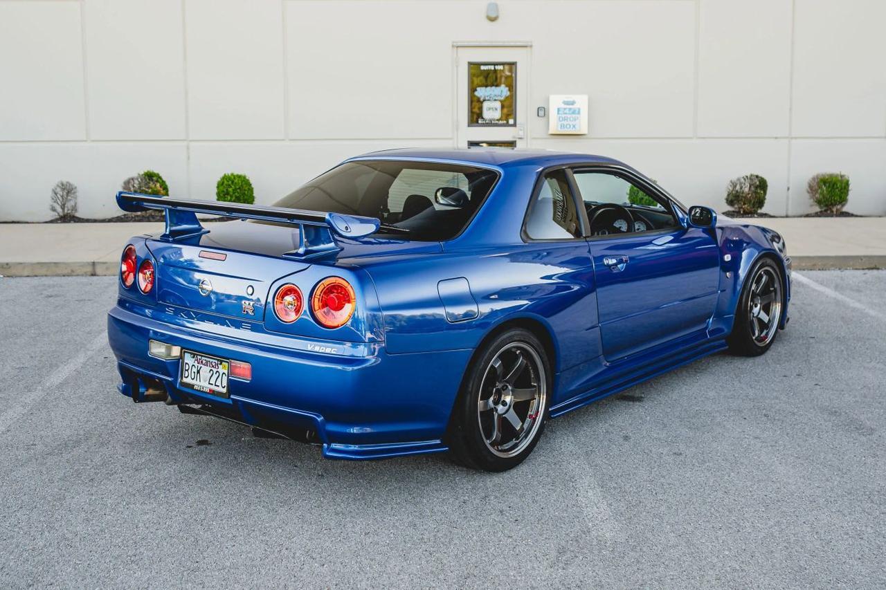1999 Nissan Skyline