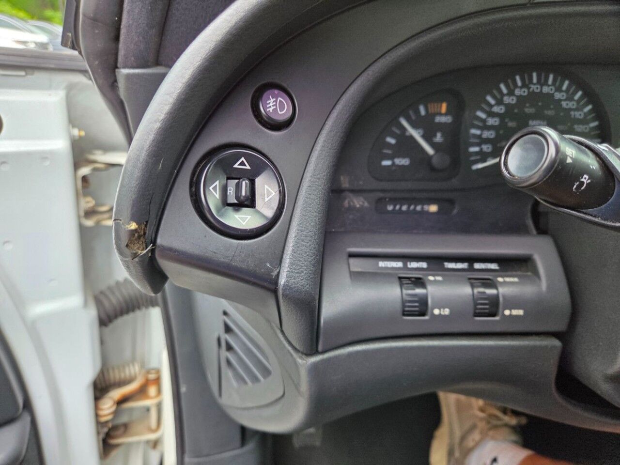 1999 Oldsmobile Aurora Charlton MA