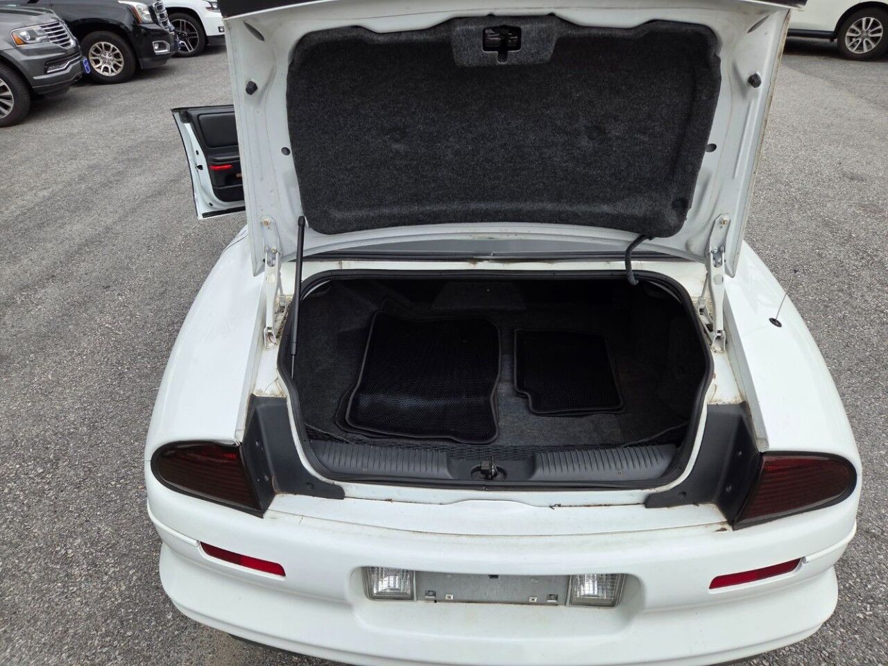 1999 Oldsmobile Aurora Charlton MA