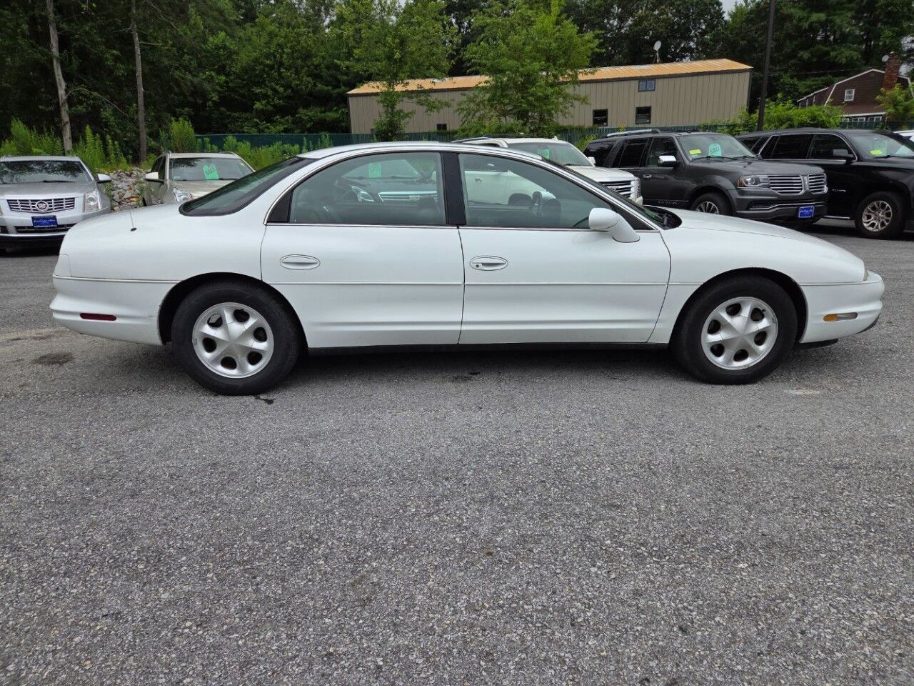 1999 Oldsmobile Aurora Charlton MA