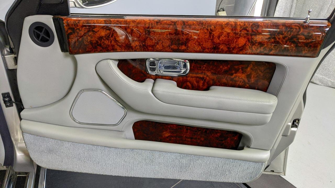 1999 Rolls-Royce Silver Seraph  St. Charles  IL