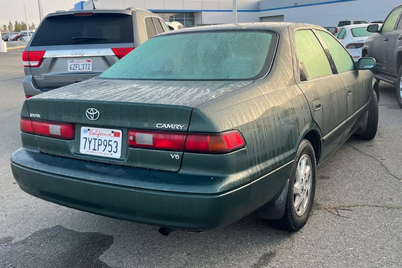 1999 Toyota Camry LE