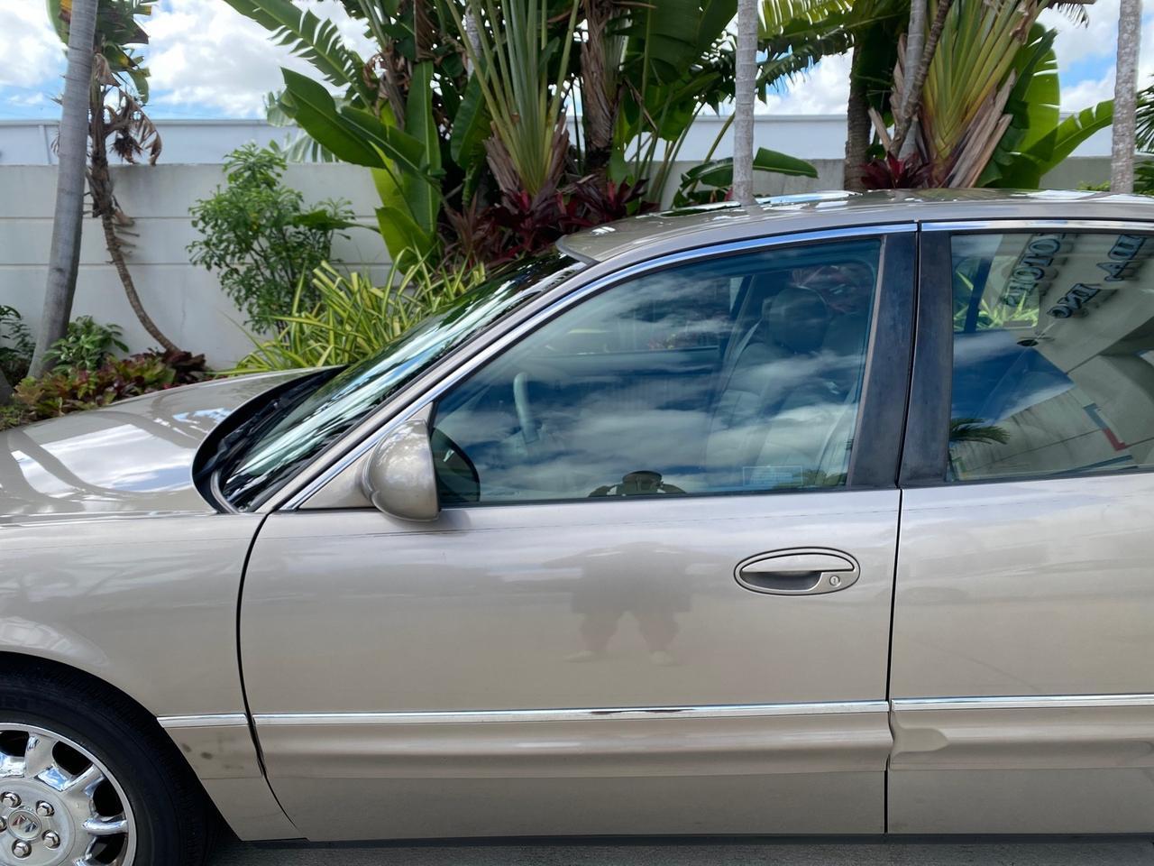2000 Buick Park Avenue Ultra LOW MILES 72,419 Pompano Beach FL