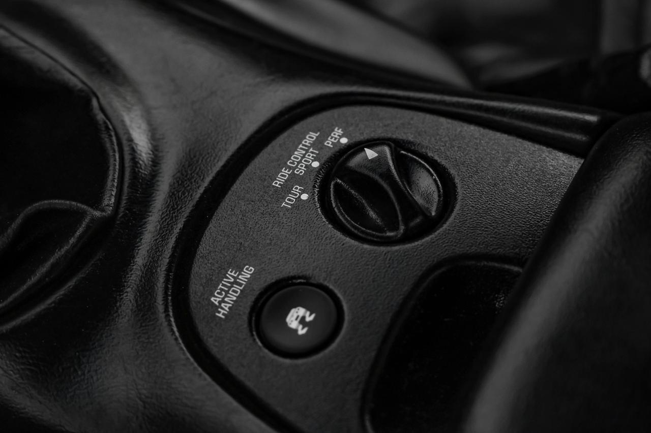 2000 Chevrolet Corvette Convertible HEADUP DISPLAY LEATHER SEATS BOSE SOUND CRUISE CONTROL ALLOY WHEELS Carrollton TX