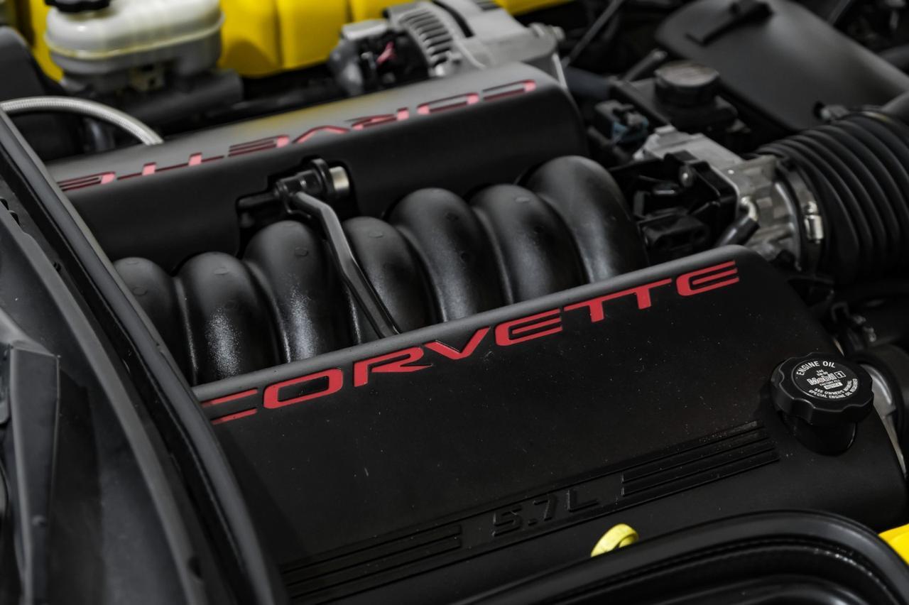 2000 Chevrolet Corvette Convertible HEADUP DISPLAY LEATHER SEATS BOSE SOUND CRUISE CONTROL ALLOY WHEELS Carrollton TX