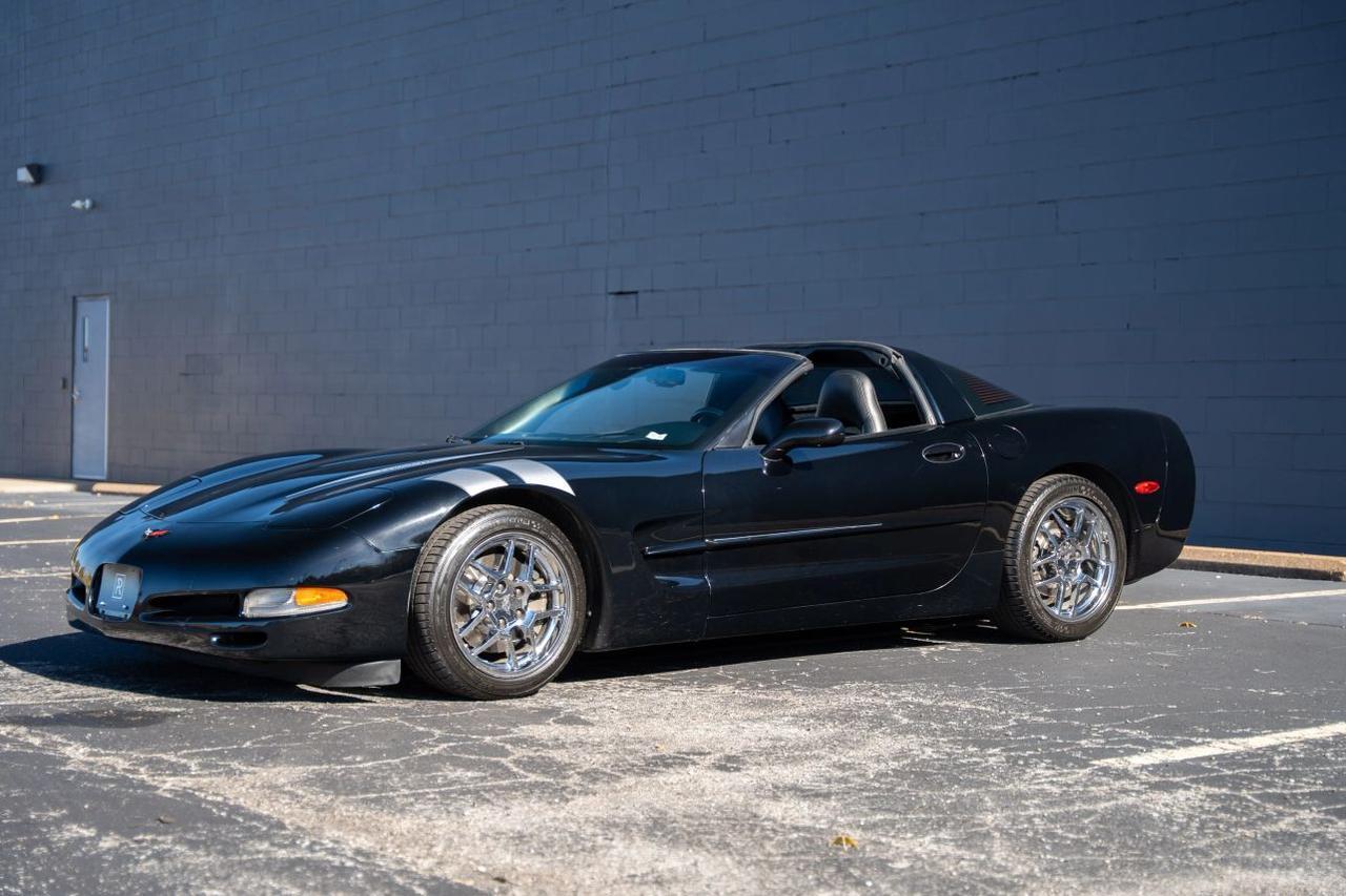 2000 Chevrolet Corvette Coupe 2D St. Louis MO