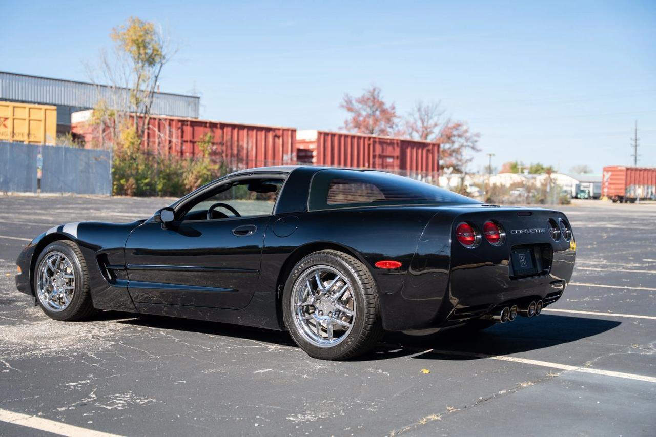 2000 Chevrolet Corvette Coupe 2D St. Louis MO
