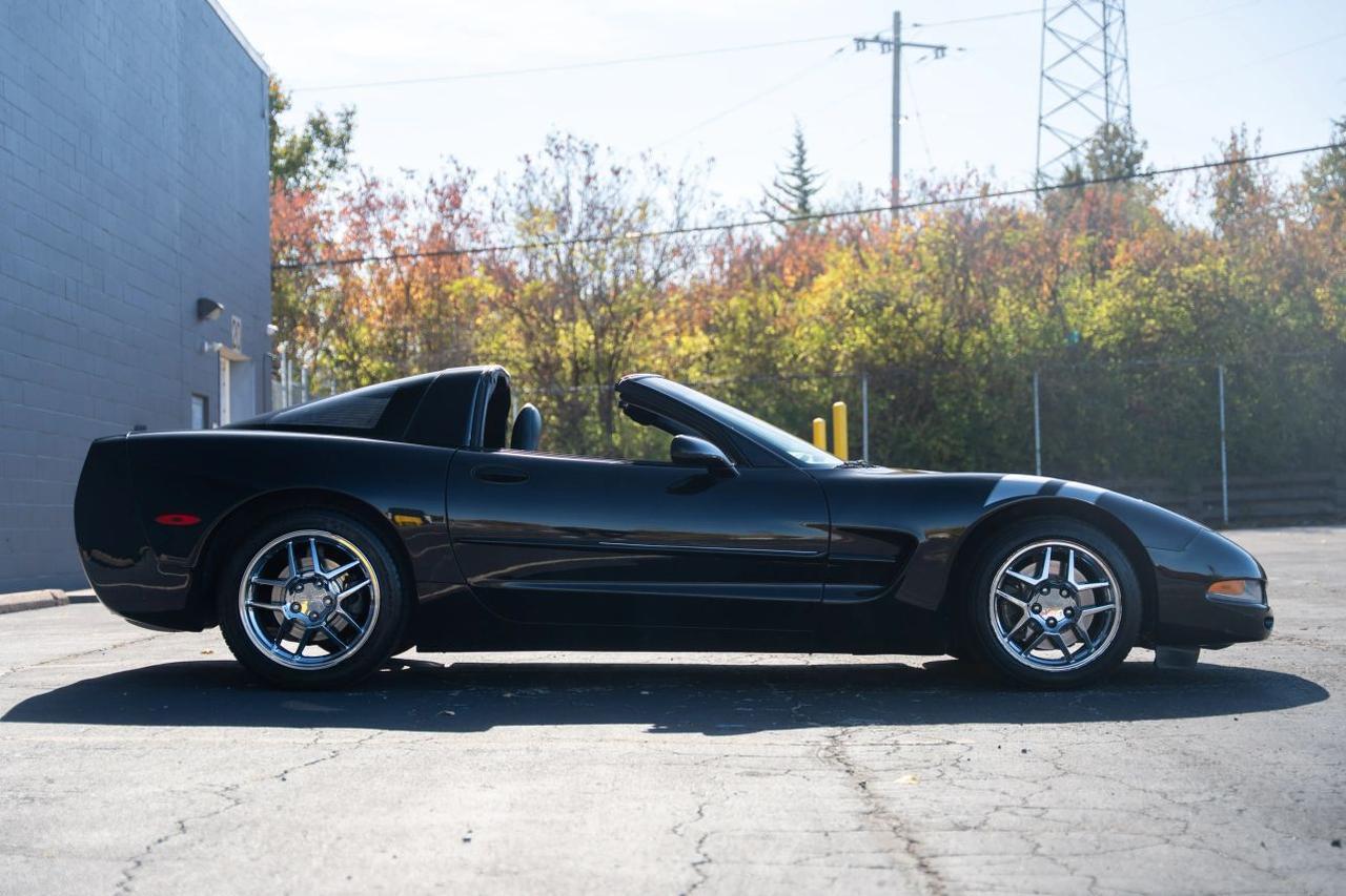 2000 Chevrolet Corvette Coupe 2D St. Louis MO