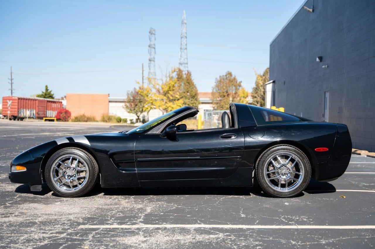 2000 Chevrolet Corvette Coupe 2D St. Louis MO
