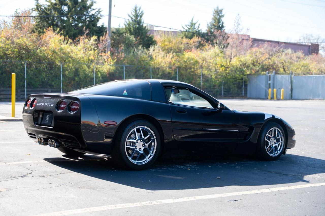2000 Chevrolet Corvette Coupe 2D St. Louis MO