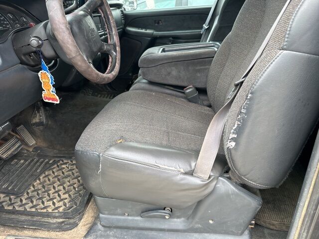 2000 Chevrolet Silverado 1500 LS Watertown SD