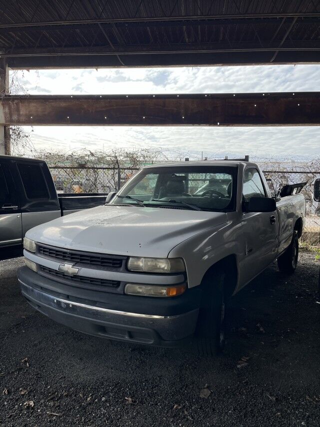 2000 Chevrolet Silverado 2500 LS
