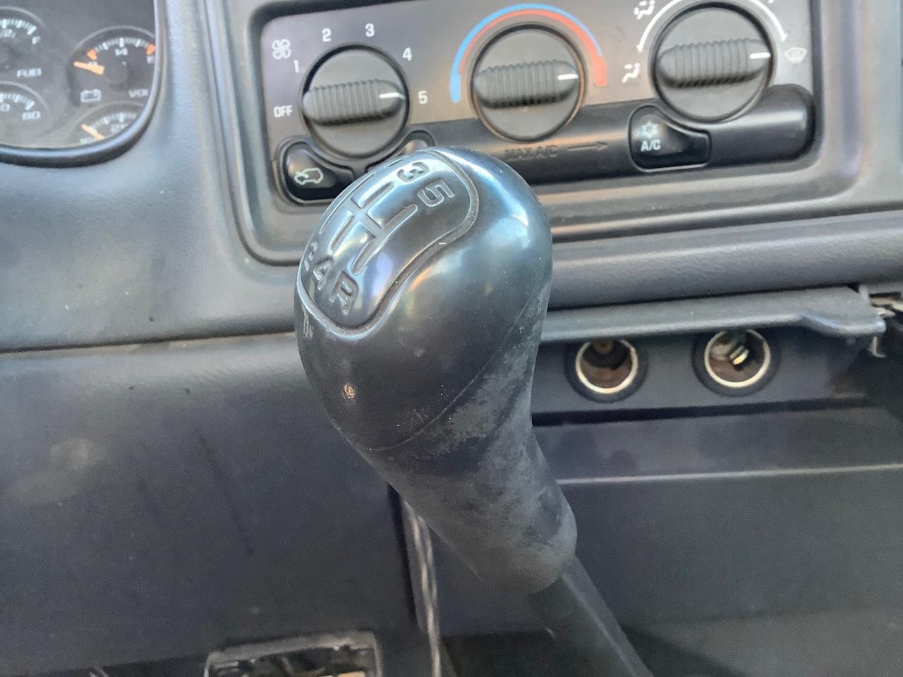2000 Chevrolet Silverado 2500 Reg. Cab 2WD Hayden ID