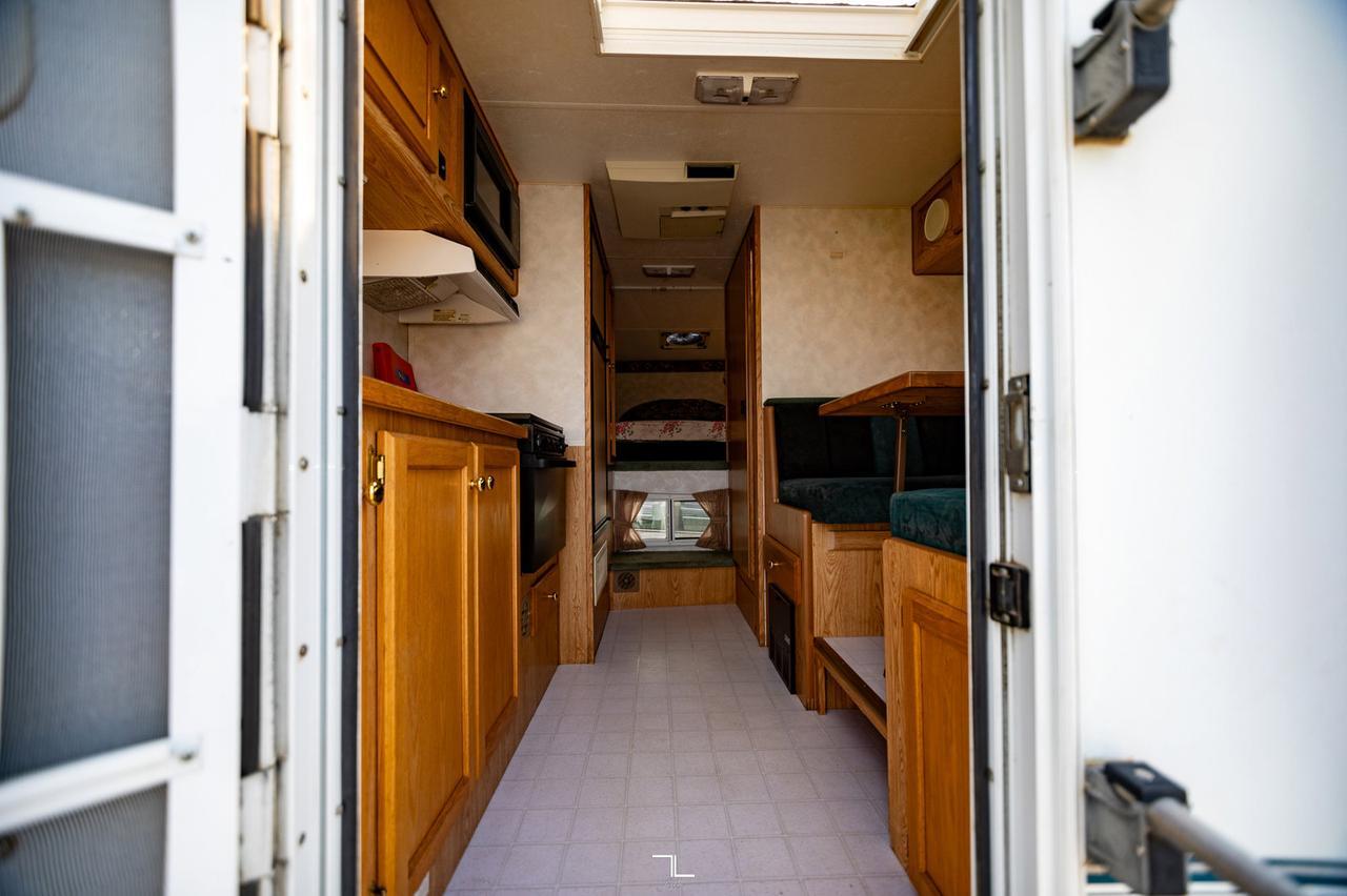 2000 Citation 4 Seasons Truck Camper Red Deer AB