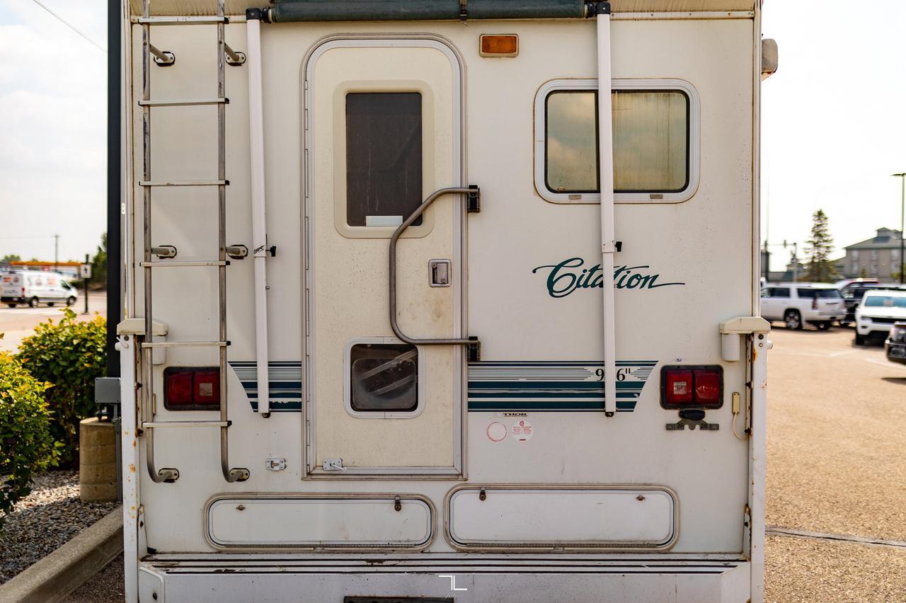 2000 Citation 4 Seasons Truck Camper Red Deer AB
