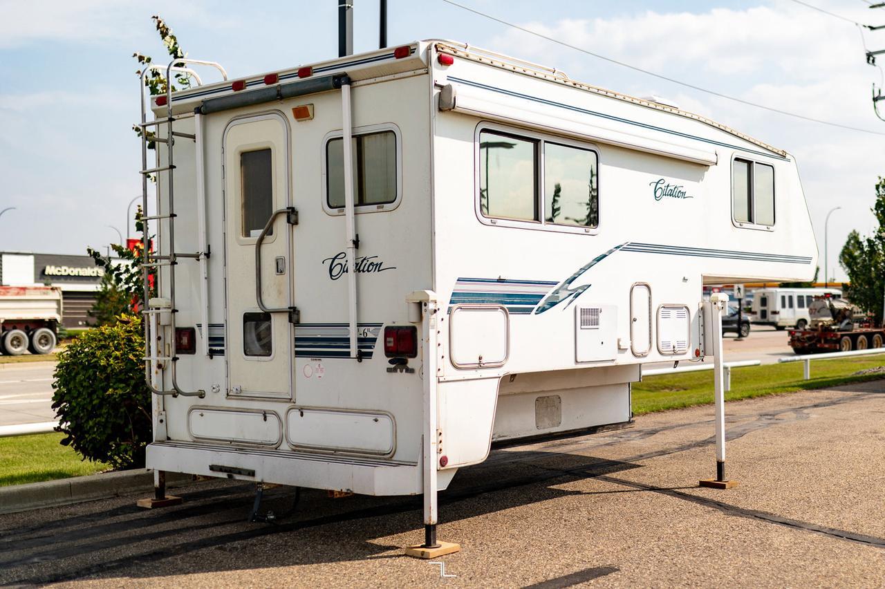 2000 Citation 4 Seasons Truck Camper Red Deer AB