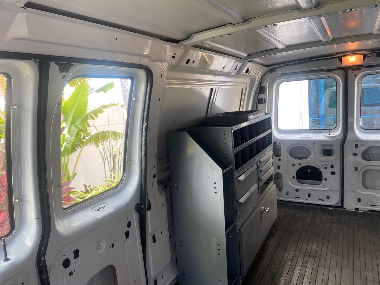 2000 Ford Econoline Cargo Van LOW MILES 68,046 Pompano Beach FL