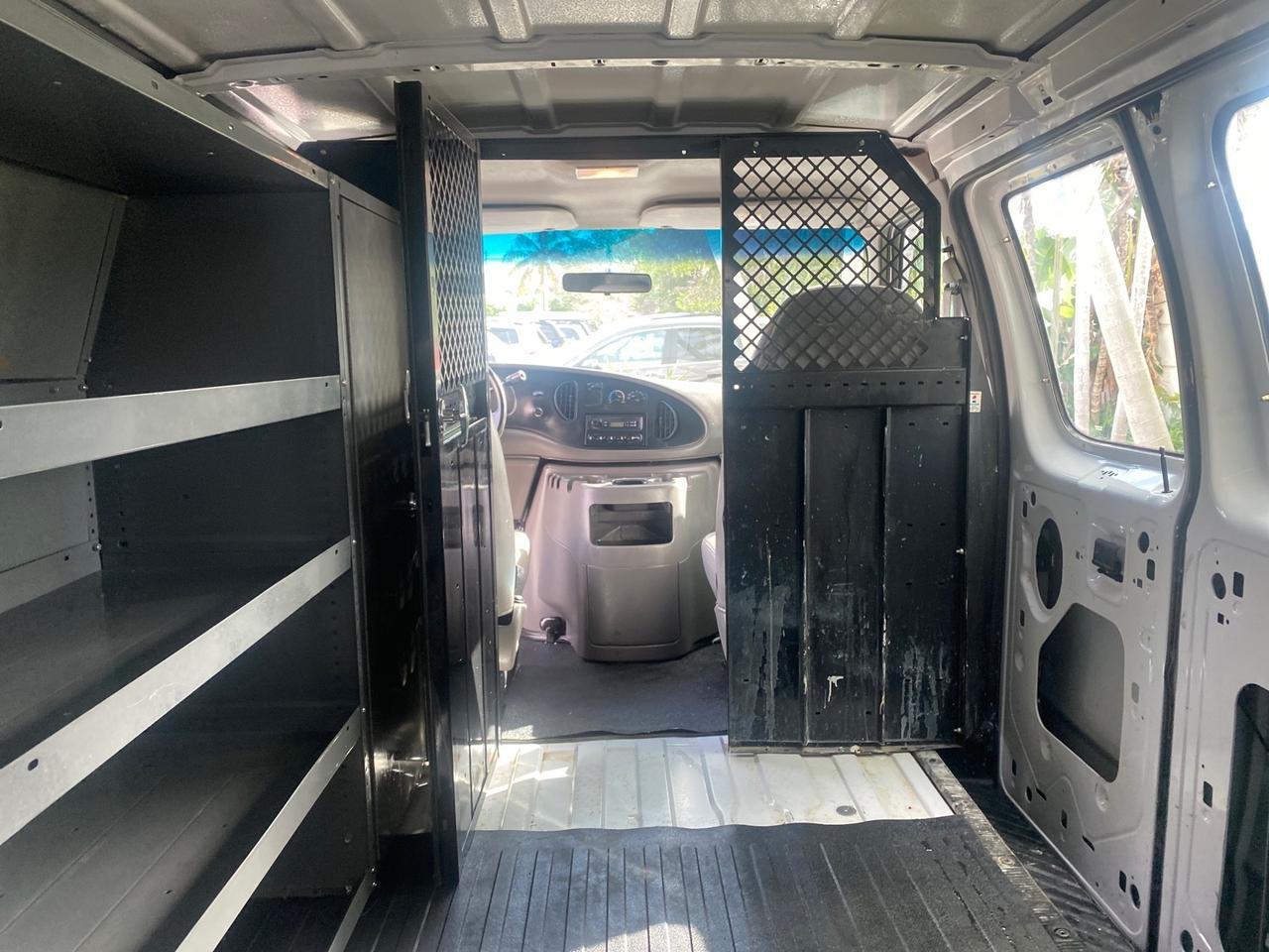 2000 Ford Econoline Cargo Van LOW MILES 68,046 Pompano Beach FL