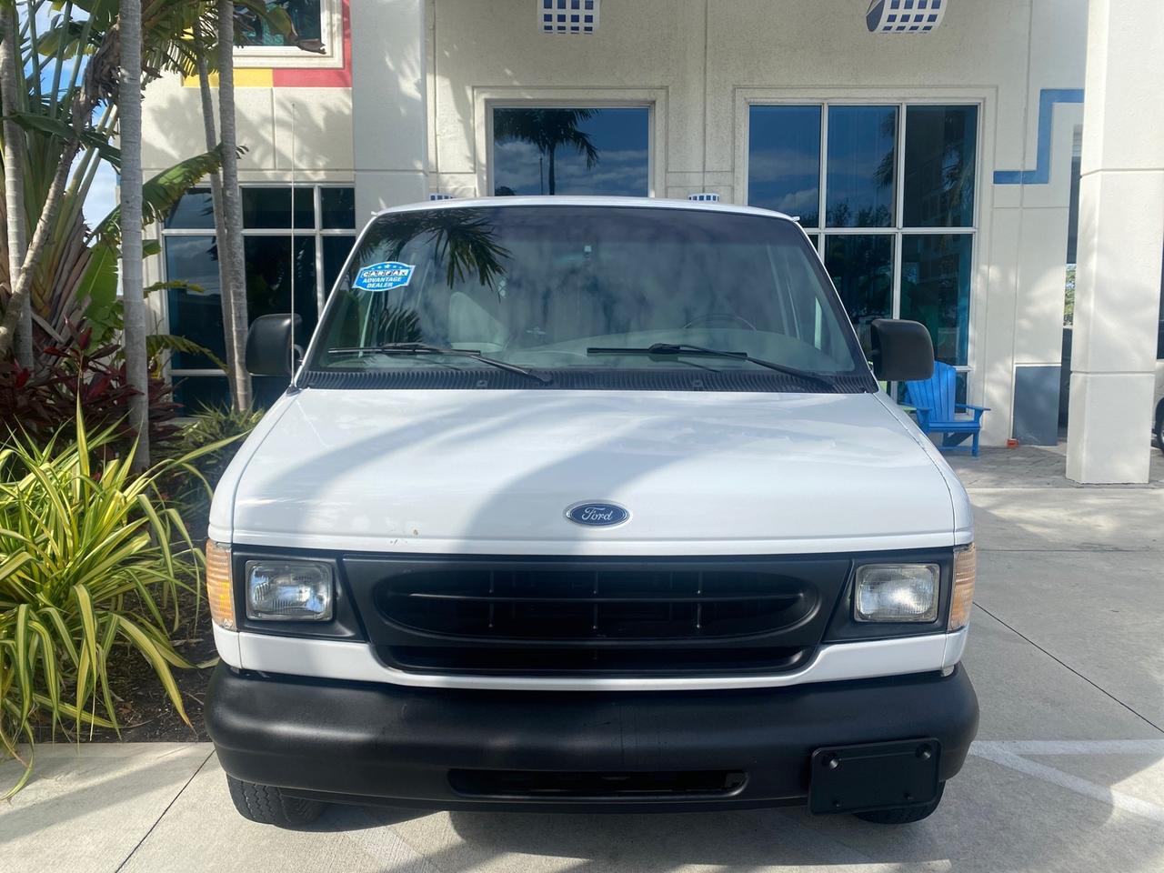 2000 Ford Econoline Cargo Van LOW MILES 68,046 Pompano Beach FL