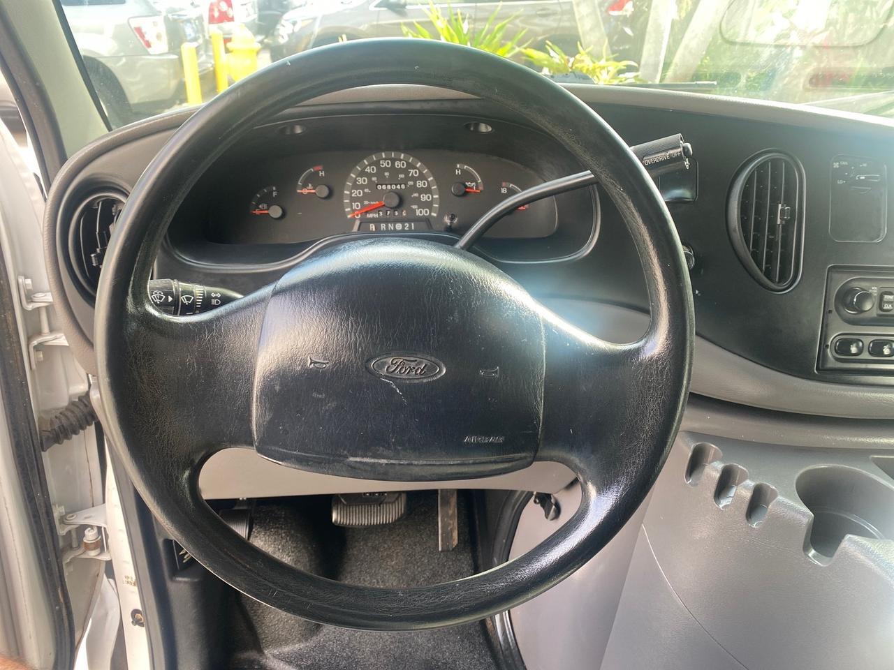 2000 Ford Econoline Cargo Van LOW MILES 68,046 Pompano Beach FL