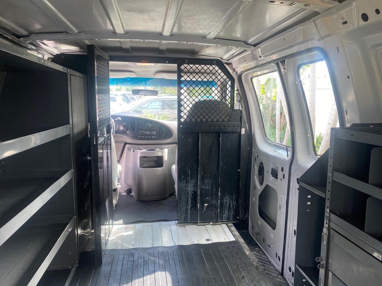 2000 Ford Econoline Cargo Van LOW MILES 68,046 Pompano Beach FL