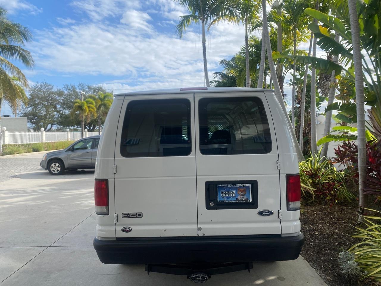 2000 Ford Econoline Cargo Van LOW MILES 68,046 Pompano Beach FL