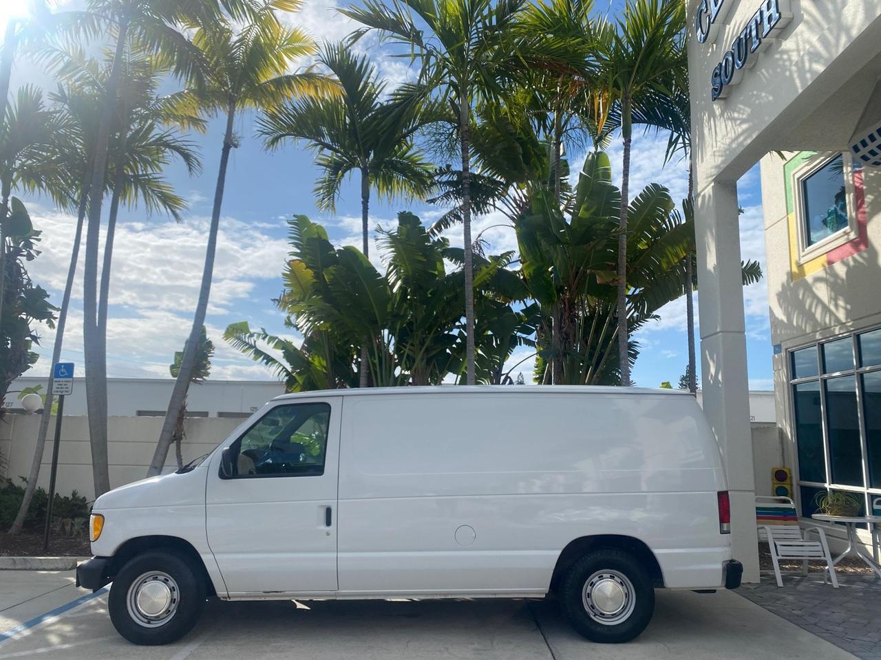 2000 Ford Econoline Cargo Van LOW MILES 68,046 Pompano Beach FL
