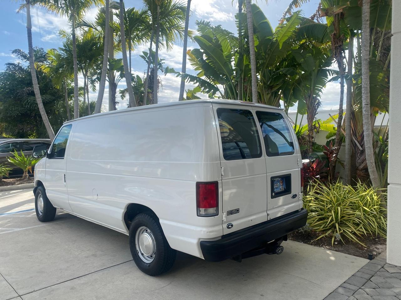 2000 Ford Econoline Cargo Van LOW MILES 68,046 Pompano Beach FL