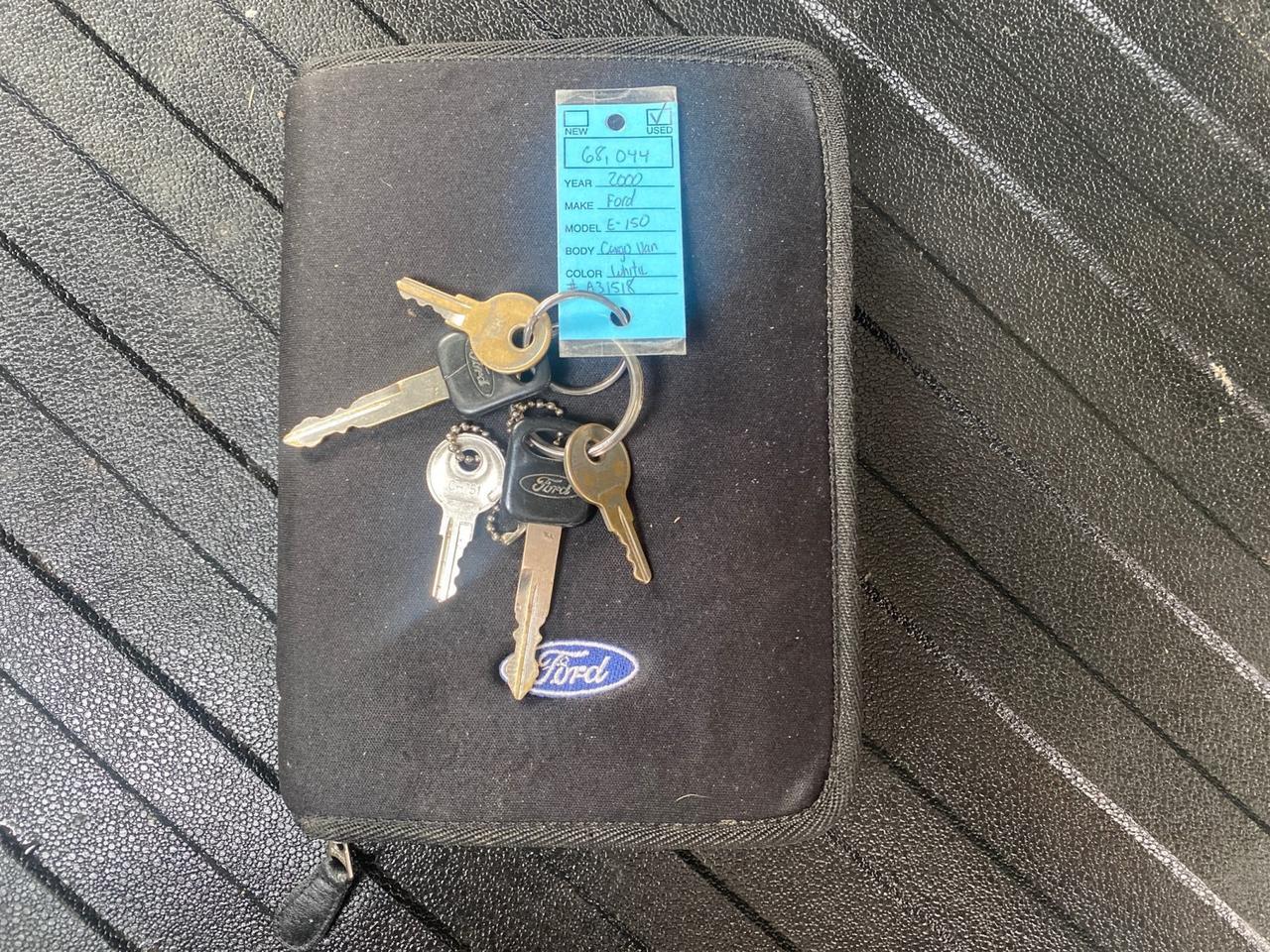 2000 Ford Econoline Cargo Van LOW MILES 68,046 Pompano Beach FL