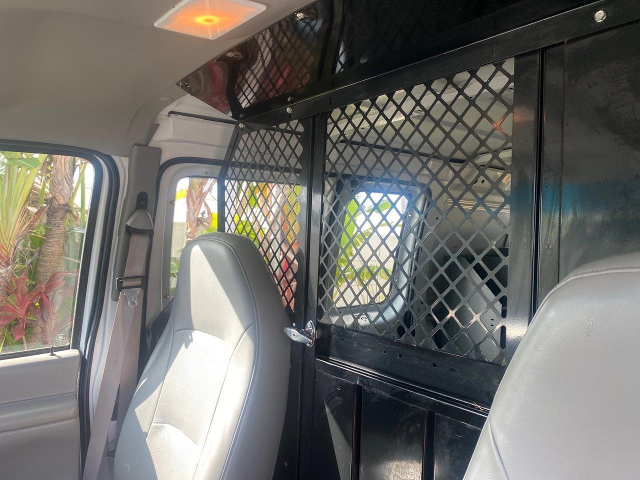 2000 Ford Econoline Cargo Van LOW MILES 68,046 Pompano Beach FL