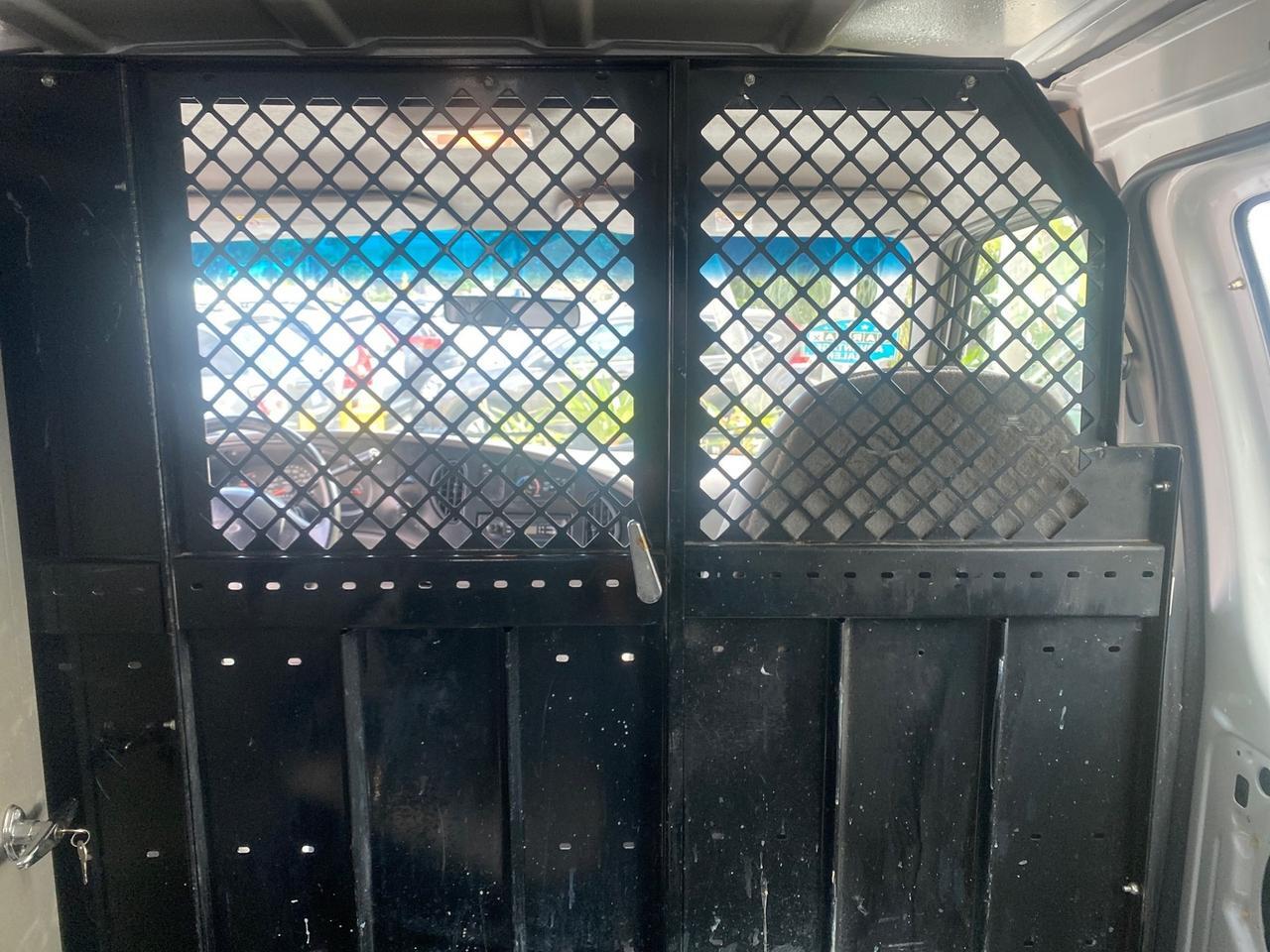 2000 Ford Econoline Cargo Van LOW MILES 68,046 Pompano Beach FL