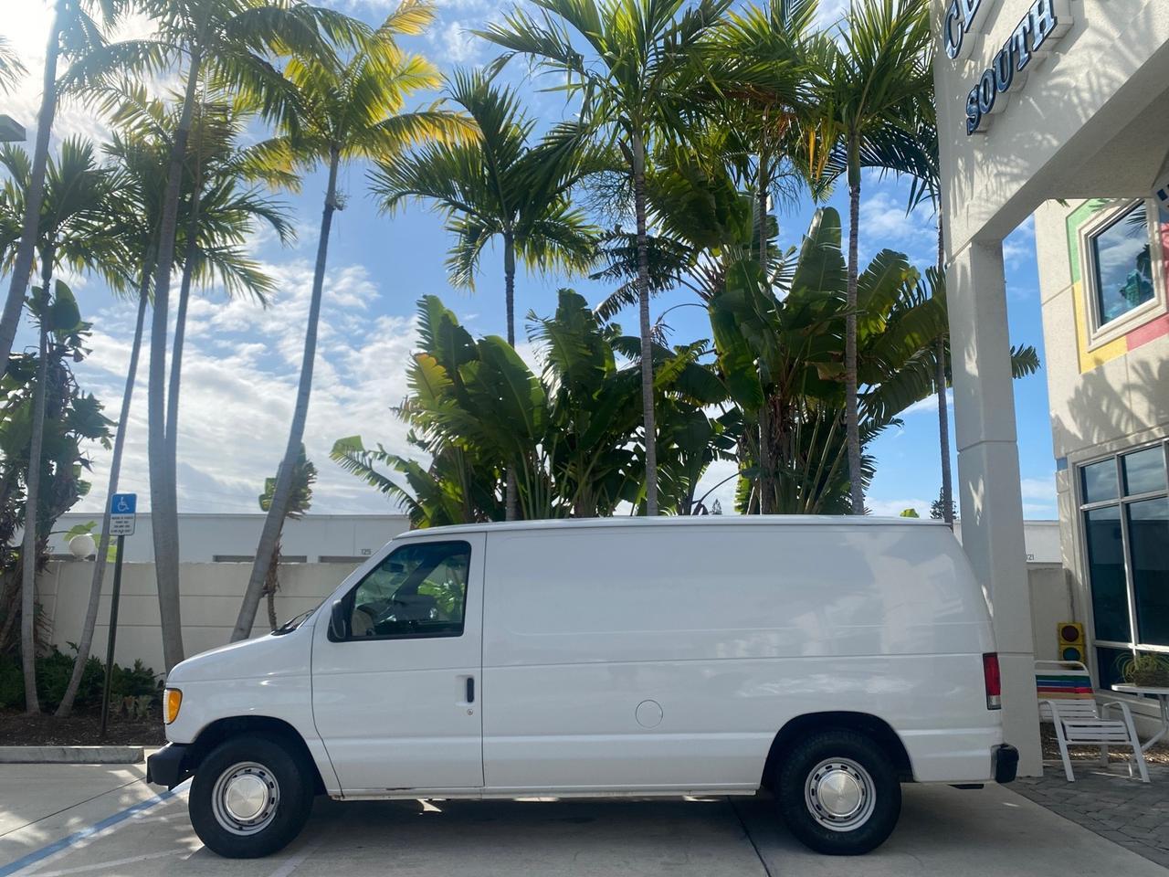 2000 Ford Econoline Cargo Van LOW MILES 68,046 Pompano Beach FL