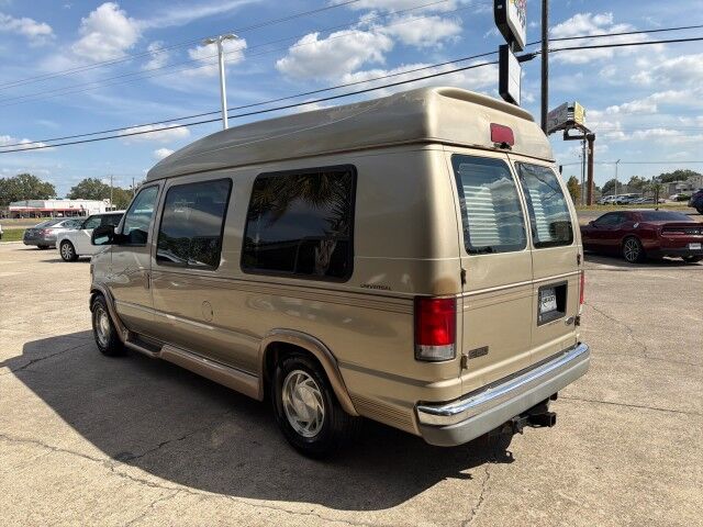 2000 Ford Econoline Cargo Van Recreational Lafayette LA