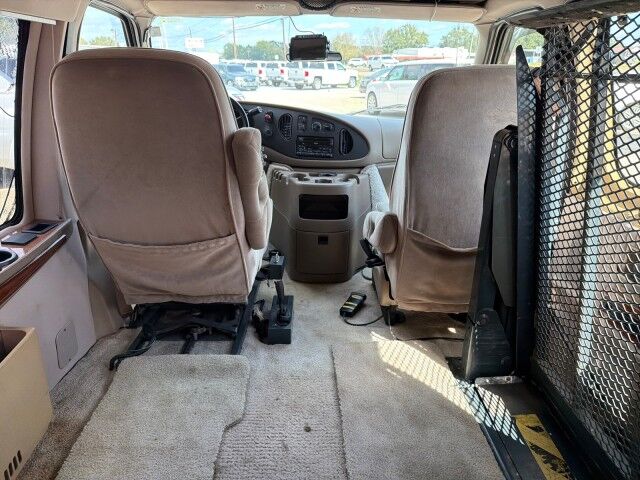 2000 Ford Econoline Cargo Van Recreational Lafayette LA