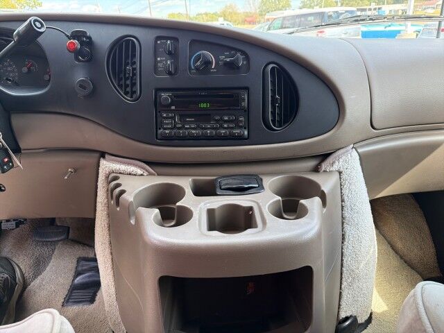 2000 Ford Econoline Cargo Van Recreational Lafayette LA