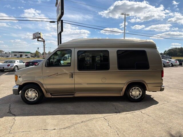 2000 Ford Econoline Cargo Van Recreational Lafayette LA