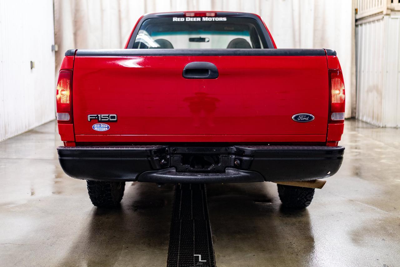2000 Ford F-150 4x2 Reg Cab XL Short Box Red Deer AB
